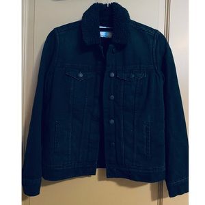 NWT Sherpa lined denim jacket